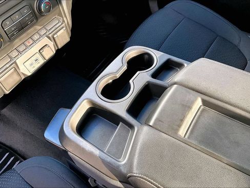 Used 2021 Chevrolet Silverado 1500 Custom AWD/4WD image 17