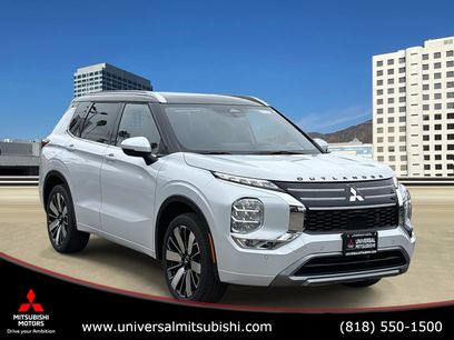 New 2025 Mitsubishi Outlander SEL