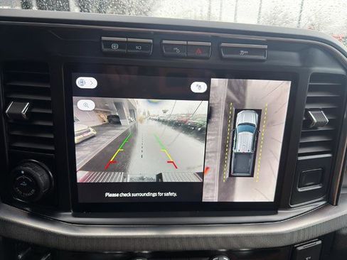 Certified 2024 Ford F350 Platinum image 32