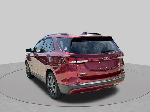 Used 2023 Chevrolet Equinox RS w/ RS Leather Package AWD/4WD image 6