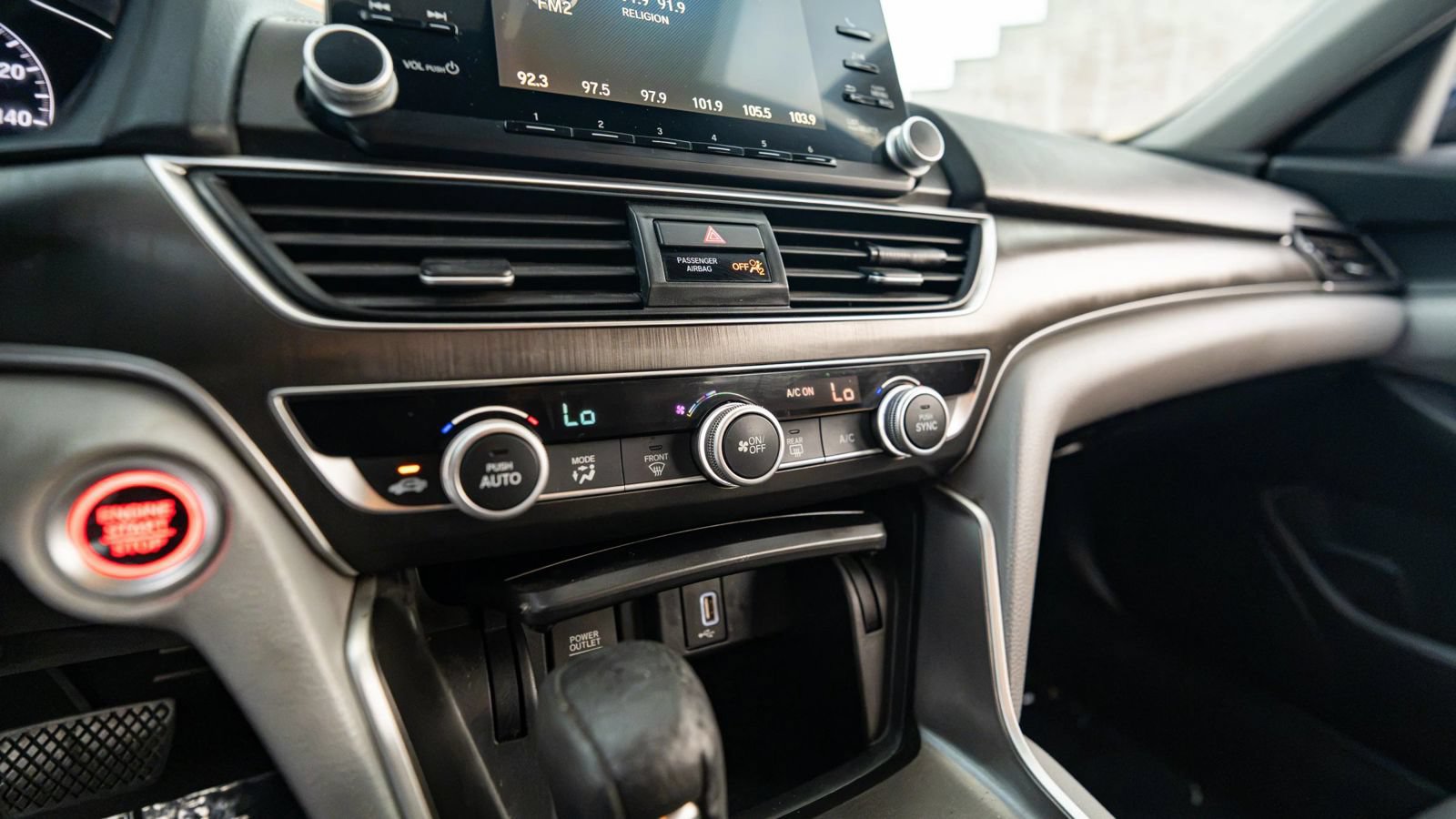 Used 2018 Honda Accord LX image 33