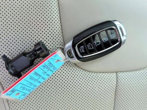 Used 2021 Hyundai Palisade Limited FWD image 30
