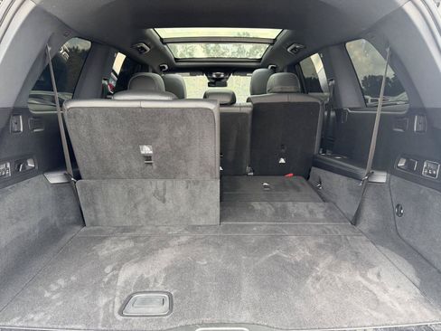 Used 2025 Mercedes-Benz GLS 450 4MATIC image 26