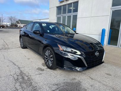Used 2023 Nissan Altima 2.5 SV w/ SV Premium Package