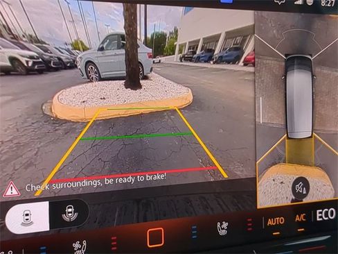 New 2025 Volkswagen ID. Buzz 1st Edition image 24