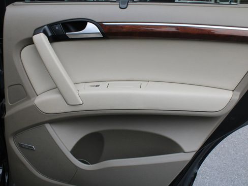 Used 2014 Audi Q7 3.0T Premium Plus w/ Premium Plus Package image 36