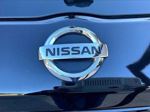 Certified 2020 Nissan Kicks SV image 29