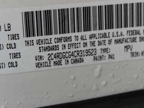 Used 2012 Dodge Grand Caravan SXT image 10