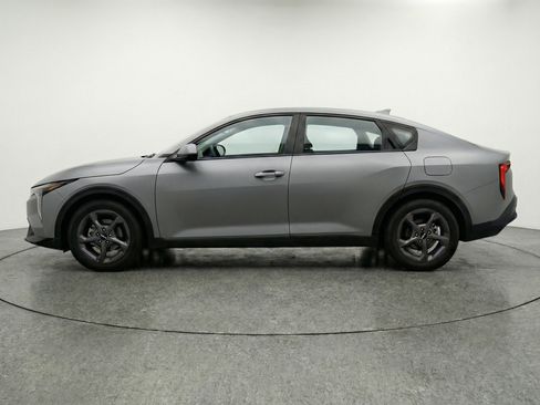 Used 2025 Kia K4 FWD image 5