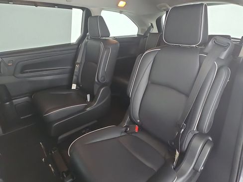 Used 2025 Honda Odyssey Elite image 16