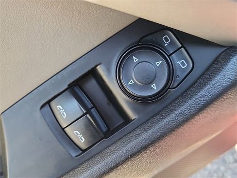 Used 2017 Chevrolet Camaro LT image 21