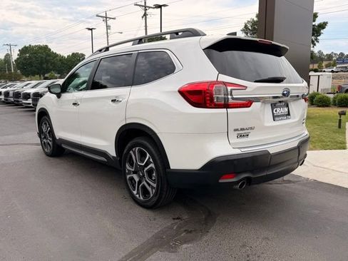Used 2024 Subaru Ascent Touring AWD/4WD image 6