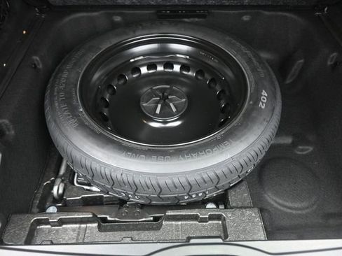 Certified 2025 Mercedes-Benz GLE 350 4MATIC image 16
