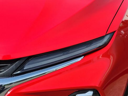 Used 2023 Chevrolet Blazer LT image 9