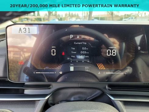 New 2026 Kia Carnival EX image 11