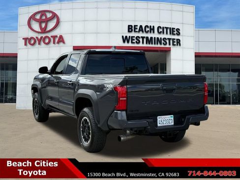 Certified 2024 Toyota Tacoma TRD Off-Road w/ TRD Off Road Upgrade Package AWD/4WD image 8