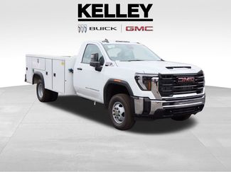 New 2025 GMC Sierra 3500 Pro w/ Convenience Package video 1