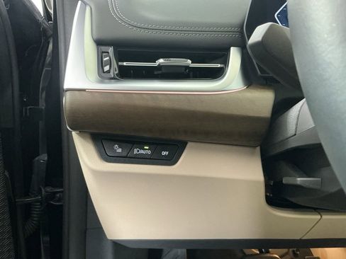 Certified 2025 BMW X1 xDrive28i w/ Convenience Package image 17