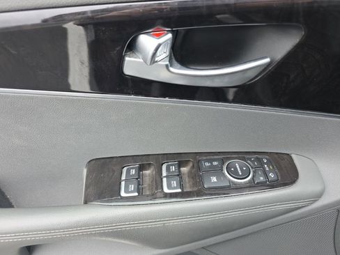 Used 2016 Kia Sorento EX w/ EX Touring Package image 17