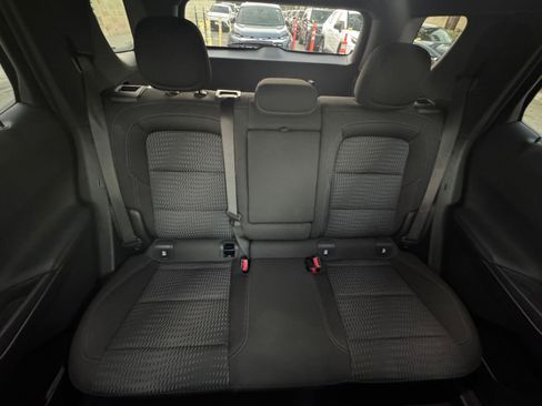 Used 2025 Chevrolet Equinox LT image 37