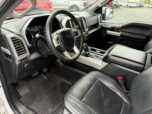 Used 2015 Ford F150 Lariat w/ Equipment Group 502A Luxury image 9