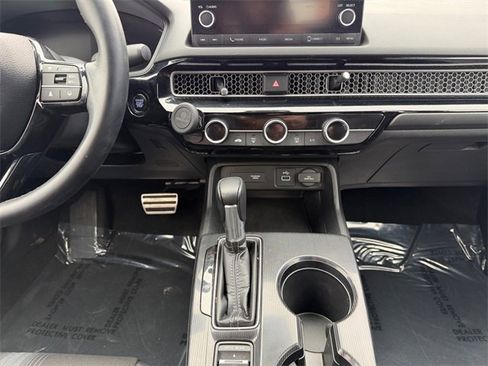 Used 2023 Honda Civic Sport image 11