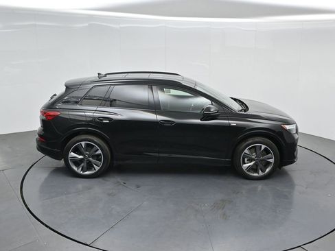 Used 2024 Audi Q4 e-tron Premium Plus w/ Premium Plus image 39