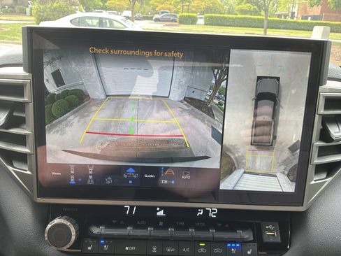 Used 2025 Toyota Tundra Limited w/ TRD Off-Road Package AWD/4WD image 25