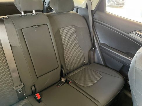 Used 2025 Kia Sportage LX image 36