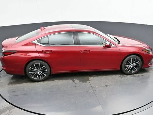 Used 2024 Lexus ES 350 w/ Premium Package FWD image 42