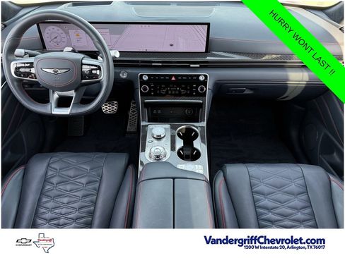 Used 2025 Genesis GV80 3.5T e-SC AWD/4WD image 9