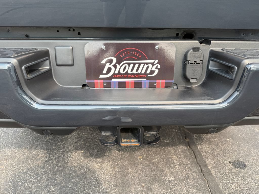 Used 2025 RAM 2500 Big Horn AWD/4WD image 11
