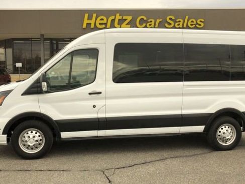 Used 2024 Ford Transit 350 XLT image 5