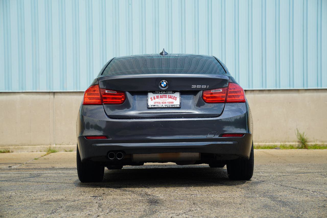 Used 2013 BMW 328i Sedan RWD image 14