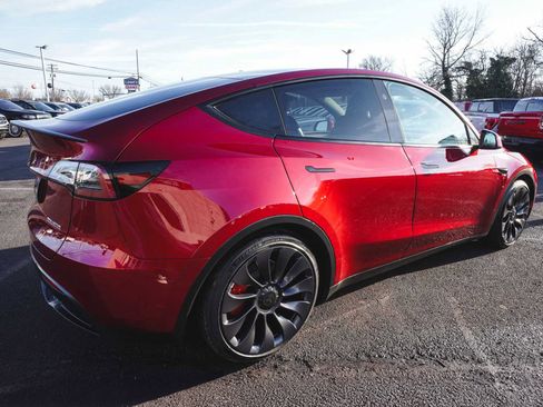 Used 2024 Tesla Model Y Performance image 4