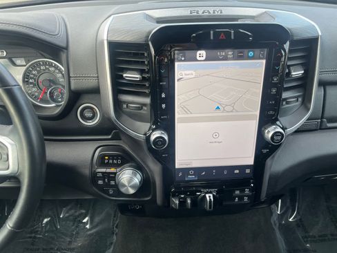 Used 2023 RAM 1500 Laramie image 11