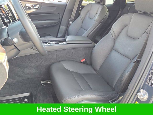 Used 2023 Volvo XC60 B5 Plus w/ Climate Package AWD/4WD image 20
