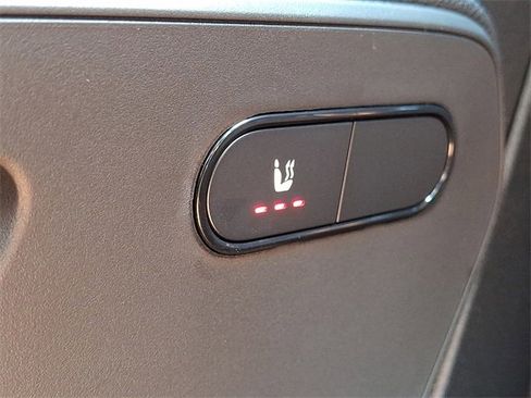 Used 2024 Mercedes-Benz Sprinter 4500 image 21