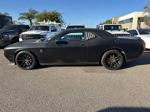 Used 2020 Dodge Challenger R/T Scat Pack w/ Dynamics Package image 9