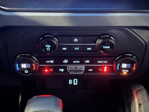 Used 2023 Ford Bronco Big Bend w/ Sasquatch Package image 30