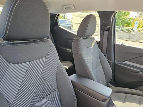 New 2027 Chevrolet Bolt LT w/ Comfort Package FWD image 11