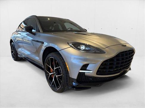 New 2025 Aston Martin DBX 707 image 8