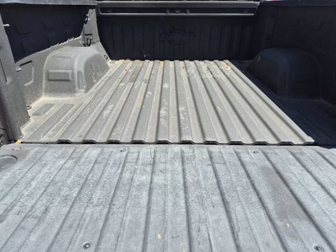 Used 2022 Chevrolet Silverado 1500 RST AWD/4WD image 23