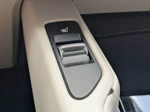 Certified 2024 Kia Telluride S w/ S Sunroof Package FWD image 21