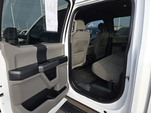 Used 2020 Ford F250 XLT w/ FX4 Off-Road Package image 37