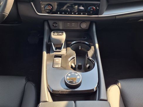 New 2026 Nissan Rogue SV AWD/4WD image 28