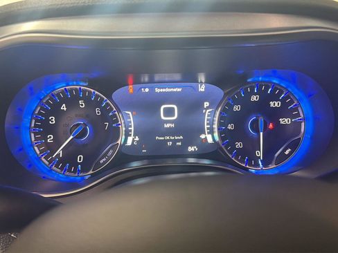 New 2026 Chrysler Pacifica Limited FWD image 20