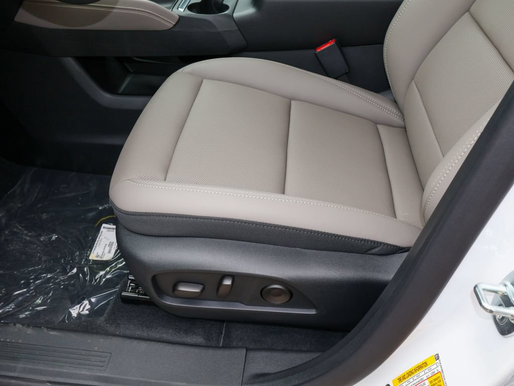 New 2027 GMC Terrain Elevation w/ Elevation Premium Package FWD image 8