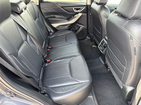 Used 2024 Subaru Forester Limited image 17