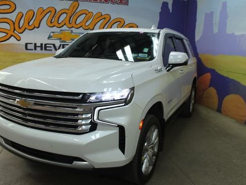 Used 2021 Chevrolet Tahoe High Country AWD/4WD image 8